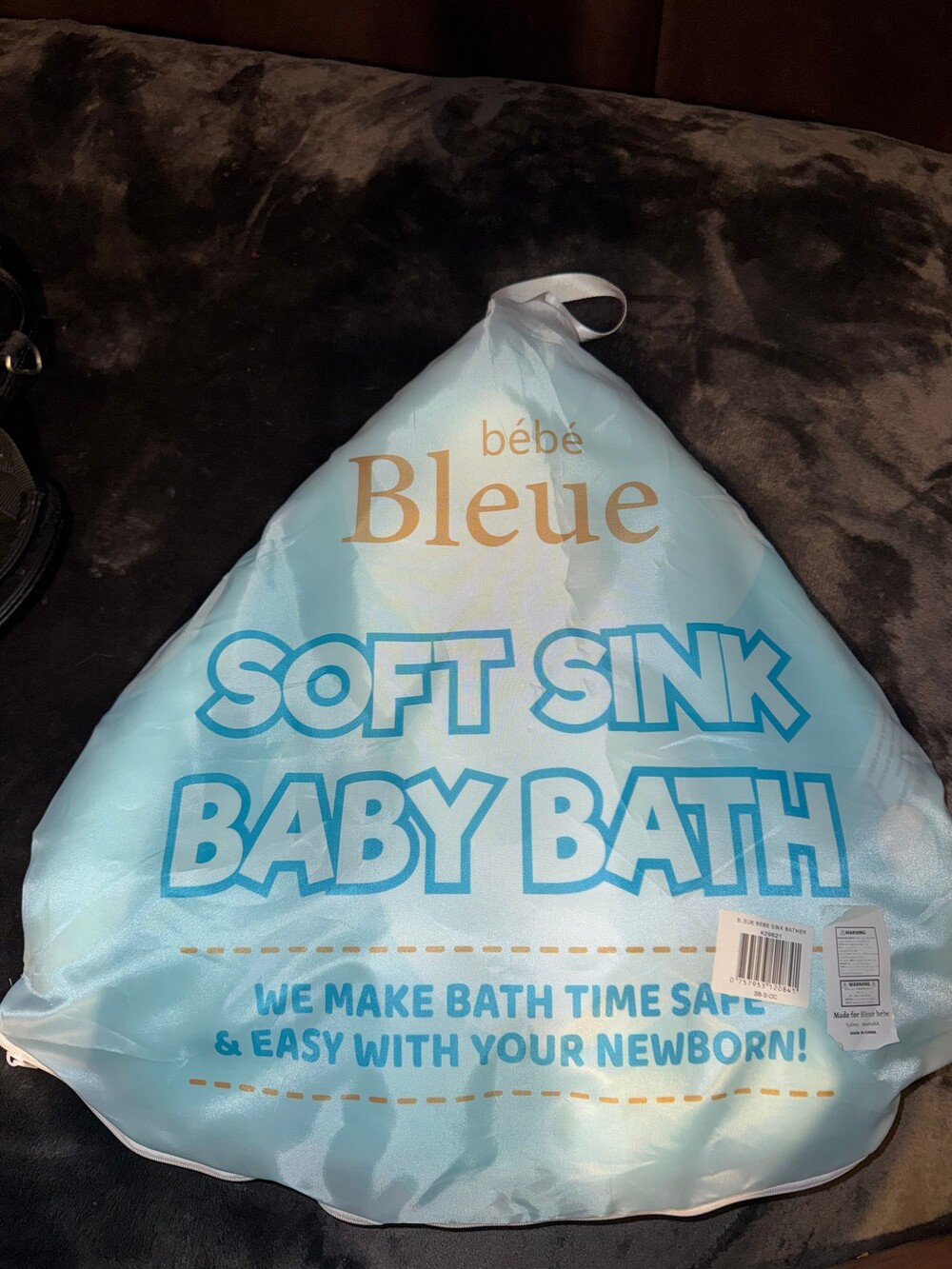 bébé Bleue NWT Soft Sink Baby Bath Light Blue Infant Bath Support